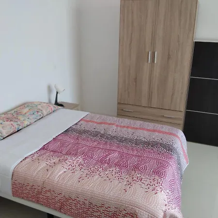 Apartament Edificio Triana St 47 *