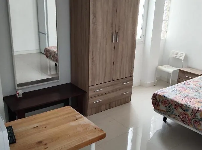 Edificio Triana St 47